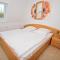 hafennahe Ferienwohnung mit Balkon und Meerblick - Hafenhäuser Wiek Wohnung 15 - Wiek auf Rügen