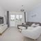 moderne Ferienwohnung mit eigener Terrasse - Haus Inselwind FeWo MEERsand