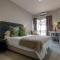The Ridge Guesthouse