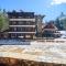 103 Alpine Hotel