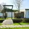 Bungalow between Haarlem and Amsterdam with a large bubble bath - Vijfhuizen