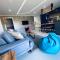 Aqua Blue Lakeview Apartment Ohrid