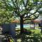 Blue Lagoon Suites & Spas Piscine Montauban photo 8