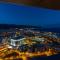 HomeForGuest NEW Modern Penthouse Apartment with panoramic views of Santa Cruz