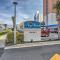 2 Mi to Barefoot Landing Beachfront Resort Studio