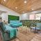 Pine Mountain Club Villa with Sauna, Deck and Views!