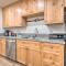Pine Mountain Club Villa with Sauna, Deck and Views!