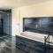 Green Valley Lounge Apartment