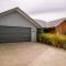 Erskine Place - Lake Hawea Holiday Home
