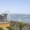 Cliff Cottage - Harbour views, Balcony, wifi
