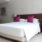 Hyatt Place Dubai Al Rigga Residences
