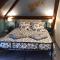 LE CHALET SUISS - Chambre Santorin - Le Vicel