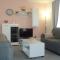 Apartments by the sea Makarska - 6717