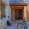 Apirathes Residence