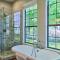 Beautiful Hill Country Cottage - Walk to Downtown!