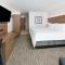 Holiday Inn Express & Suites San Antonio NW near SeaWorld, an IHG Hotel - San Antonio