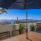 The Point 10, 5-7 Mitchell St - stunning water views