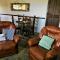 Byre Cottages & Log Cabin - Cardigan