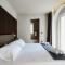 AMA 18 Rooms - The House Of Travelers-