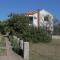 Apartments with parking space Kraj, Pasman - 8372
