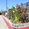Value Inn Bellflower