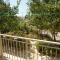 Niki Court Holiday Apartments