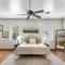 7BR Villa on Golf Course with Castita Pool Tennis and Basketball Court