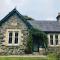 Erigmore Spa Cottage - A cosy cottage located in a countryside park with WIFI and access to swimming pool - Perth
