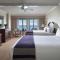 Monterey Plaza Hotel & Spa