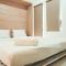 Lovely and Strategic Studio at Green Pramuka Apartment By Travelio