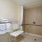 Days Inn by Wyndham Longview South