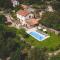 Village Villa „ M „
