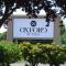 Oxford Suites Portland - Jantzen Beach