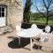 Holiday Home Premier gîte de Bouton by Interhome