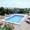 Holiday Home Annemarie by Interhome