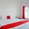 RedDoorz Plus near UMS Solo