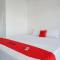 RedDoorz Plus near UMS Solo