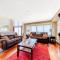 Rockaway Beach Villa