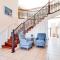 Rockaway Beach Villa