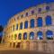 Amphitheater Apartment