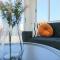 Phaedrus Living: Seaside Modern Flat Lighthouse 63