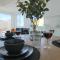 Phaedrus Living: Seaside Modern Flat Lighthouse 63