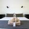 Phaedrus Living: Seaside Modern Flat Lighthouse 63