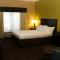 Holiday Inn Express Hotel & Suites Saginaw by IHG