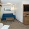 Holiday Inn Express Hotel & Suites Madison by IHG
