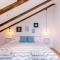Villa Majkovica - 4 Bedroom Villa with Private Pool & En-Suite Bathrooms & Parking