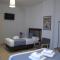 La Perla Granada Suites