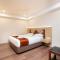 Lee-Benz ARK HOTEL