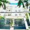 Pearl Service Apartment