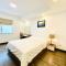 Pearl Service Apartment